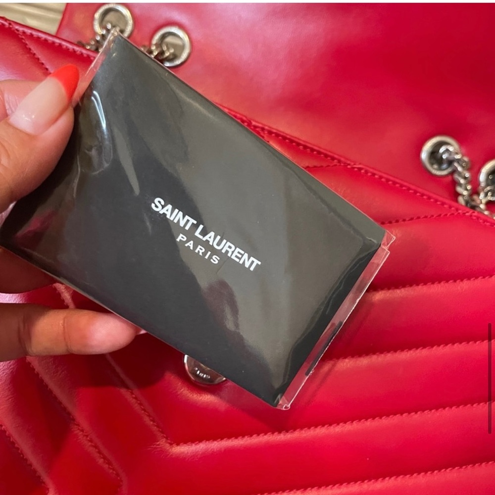YSL Yves Saint Laurent Medium “LouLou” Bag Red - Picture 8 of 10